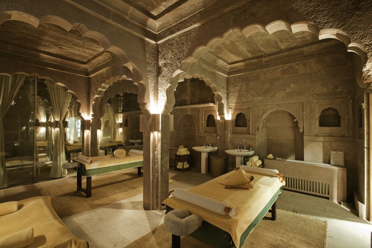 Restored_17th_century_haveli_converted_into_spa